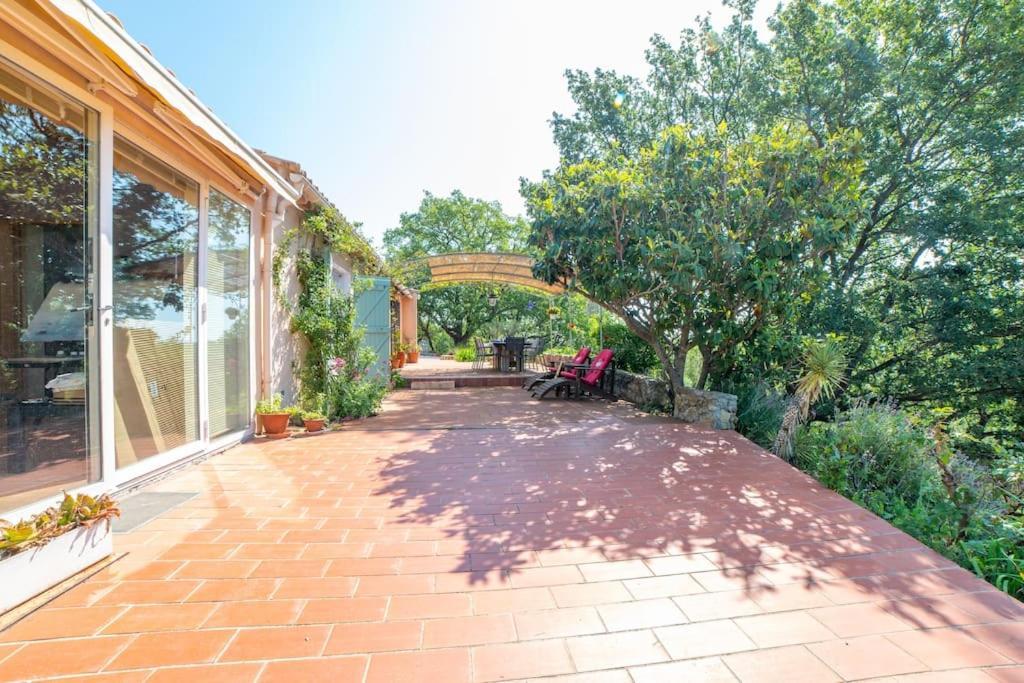 Villa Location Maison Provencale, Provence,