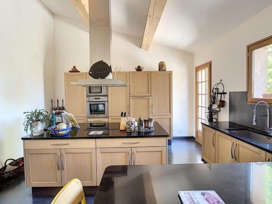 Location Maison Provencale, Provence, Villa