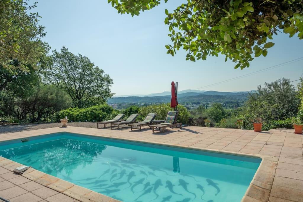 Location Maison Provencale, Provence, * Besse-sur-Issole